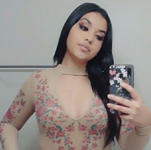 Meet your Posher, Beatrice